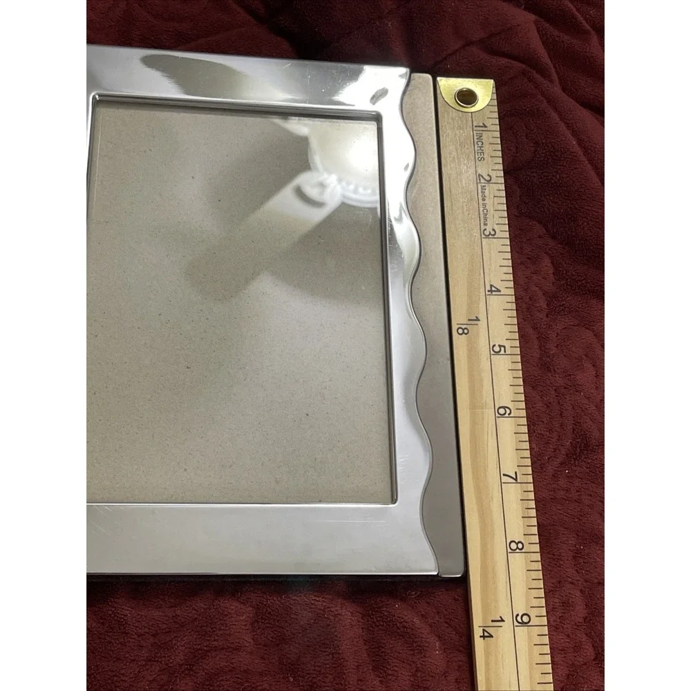 Burnes Of Boston ‎ 5 x 7 Picture Photo Frame Chrome and Gunmetal Gray Wavy